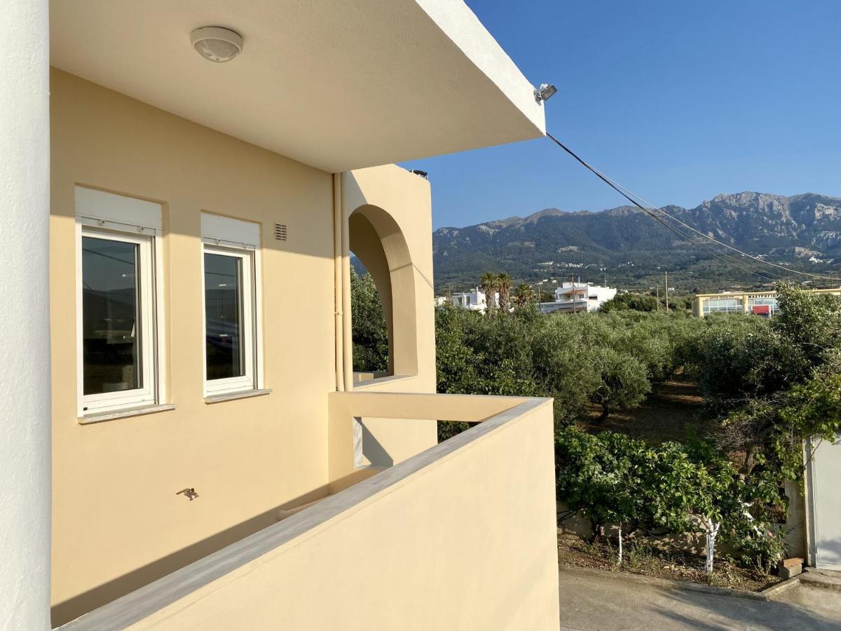 Panoramic View, House, At Zipari Village "2" Ziparion ภายนอก รูปภาพ